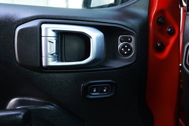Used 2023 Jeep Gladiator Sport AWD/4WD image 19