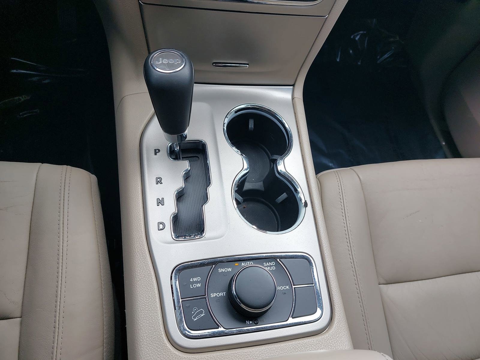 Used 2013 Jeep Grand Cherokee Limited AWD/4WD image 25