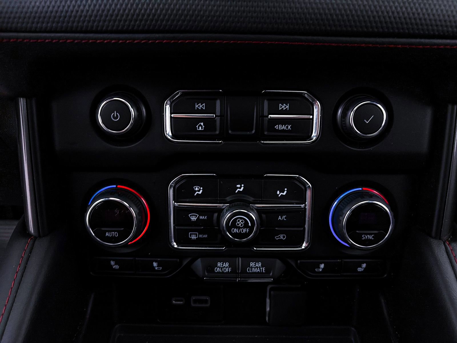 Used 2021 Chevrolet Tahoe RST RWD image 26