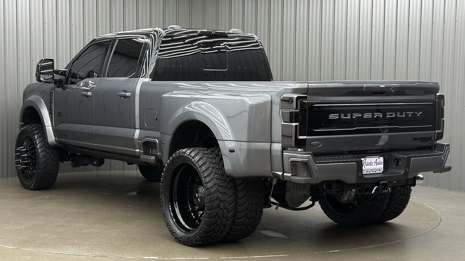 Used 2026 Ford F450 Platinum w/ FX4 Off-Road Package AWD/4WD image 3