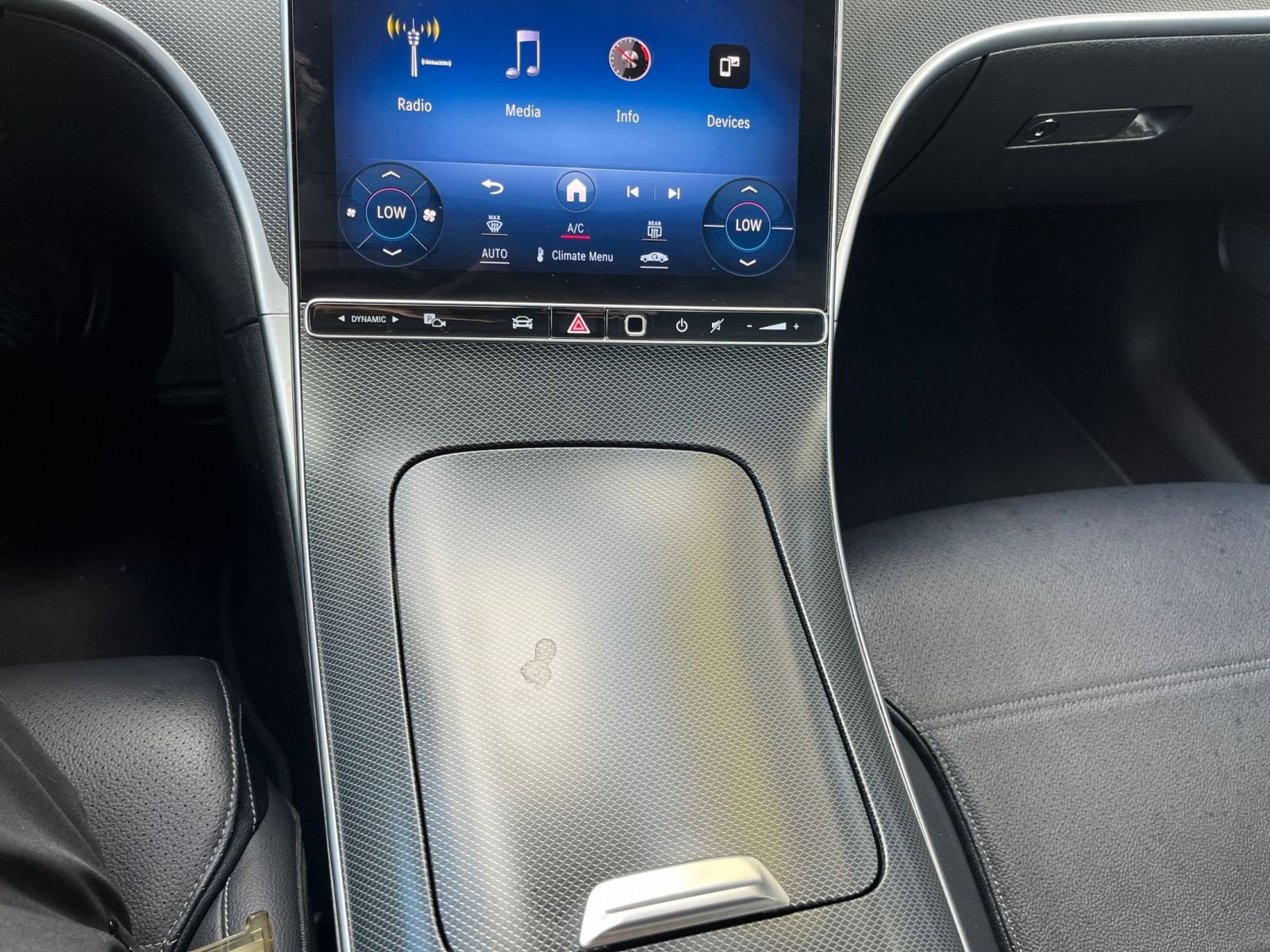 Used 2024 Mercedes-Benz C 300 4MATIC Sedan image 41