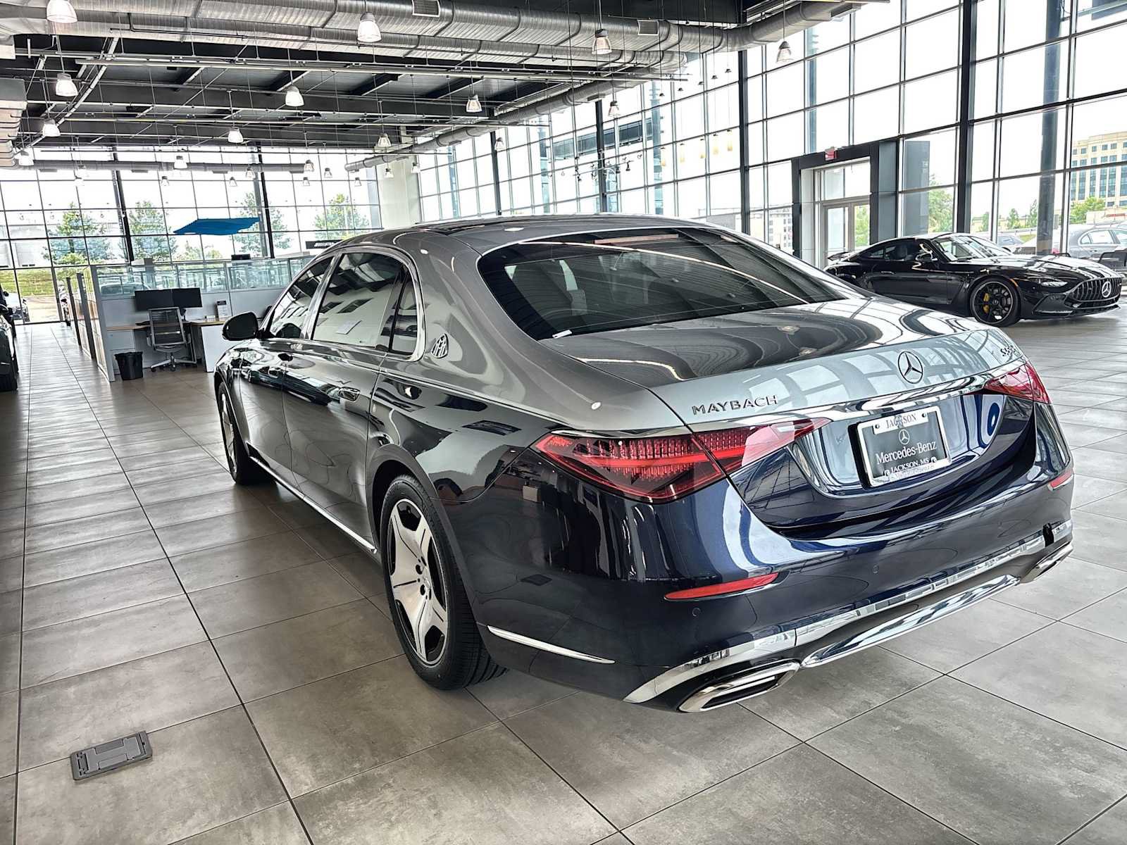 New 2026 Mercedes-Benz Maybach S 580 4MATIC image 6