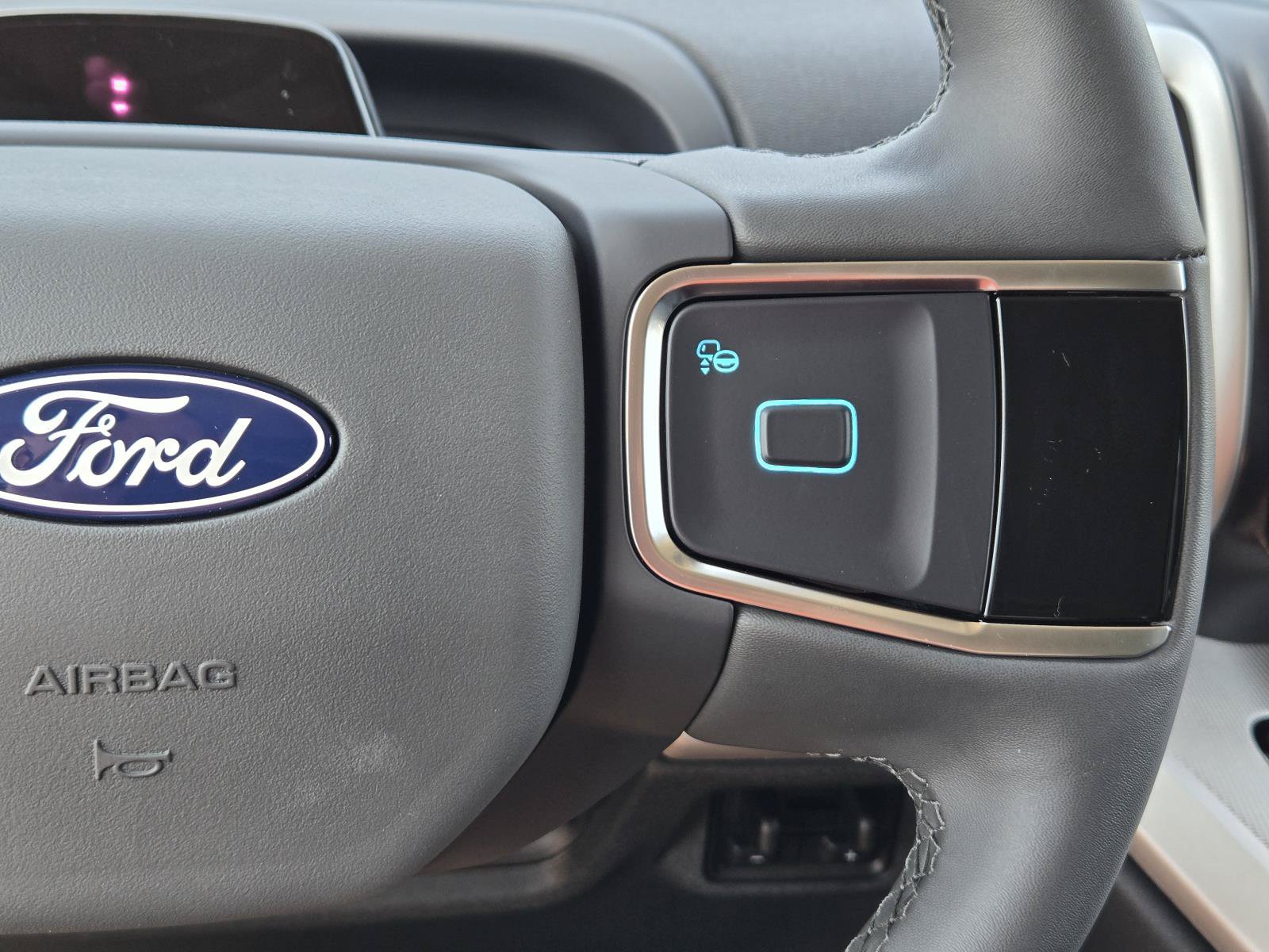 New 2027 Ford Expedition Active RWD image 25
