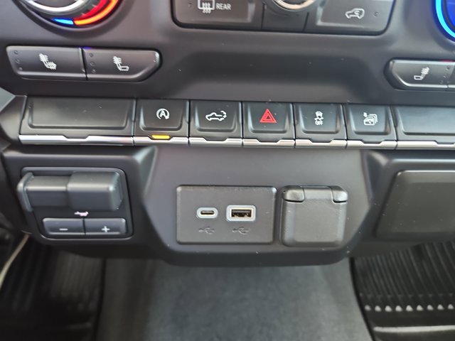 Used 2021 Chevrolet Silverado 1500 LT w/ Bed Protection Package image 14