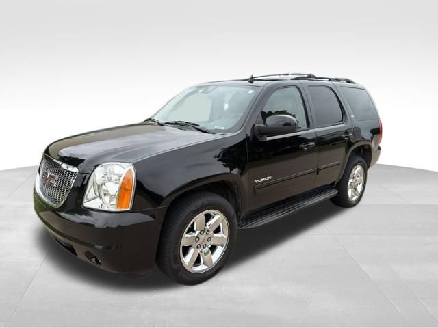 Used 2013 GMC Yukon SLT w/ SLT-2 Equipment Package RWD image 8