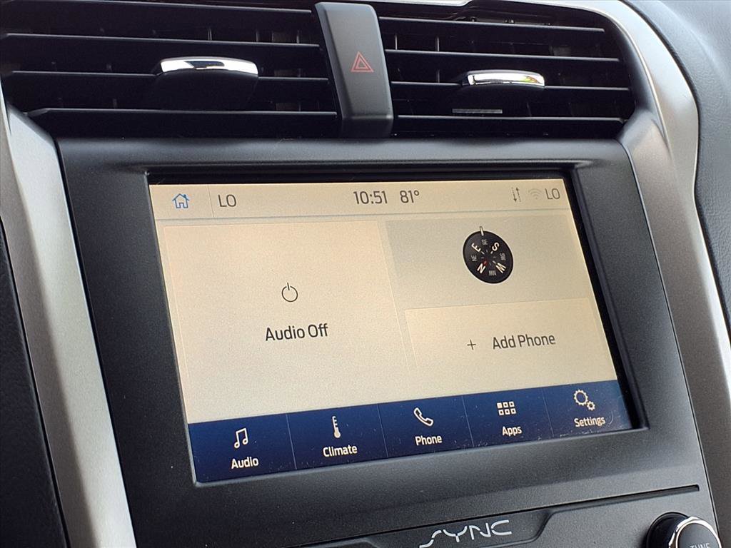 Used 2020 Ford Fusion SE image 35