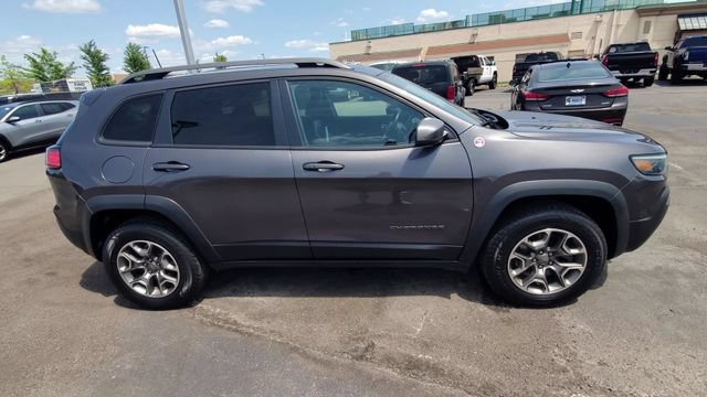 Used 2021 Jeep Cherokee Trailhawk AWD/4WD image 9