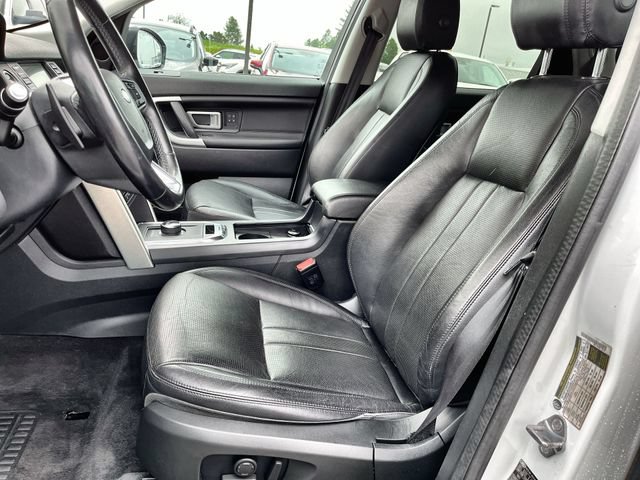 Used 2019 Land Rover Discovery Sport HSE AWD/4WD image 14