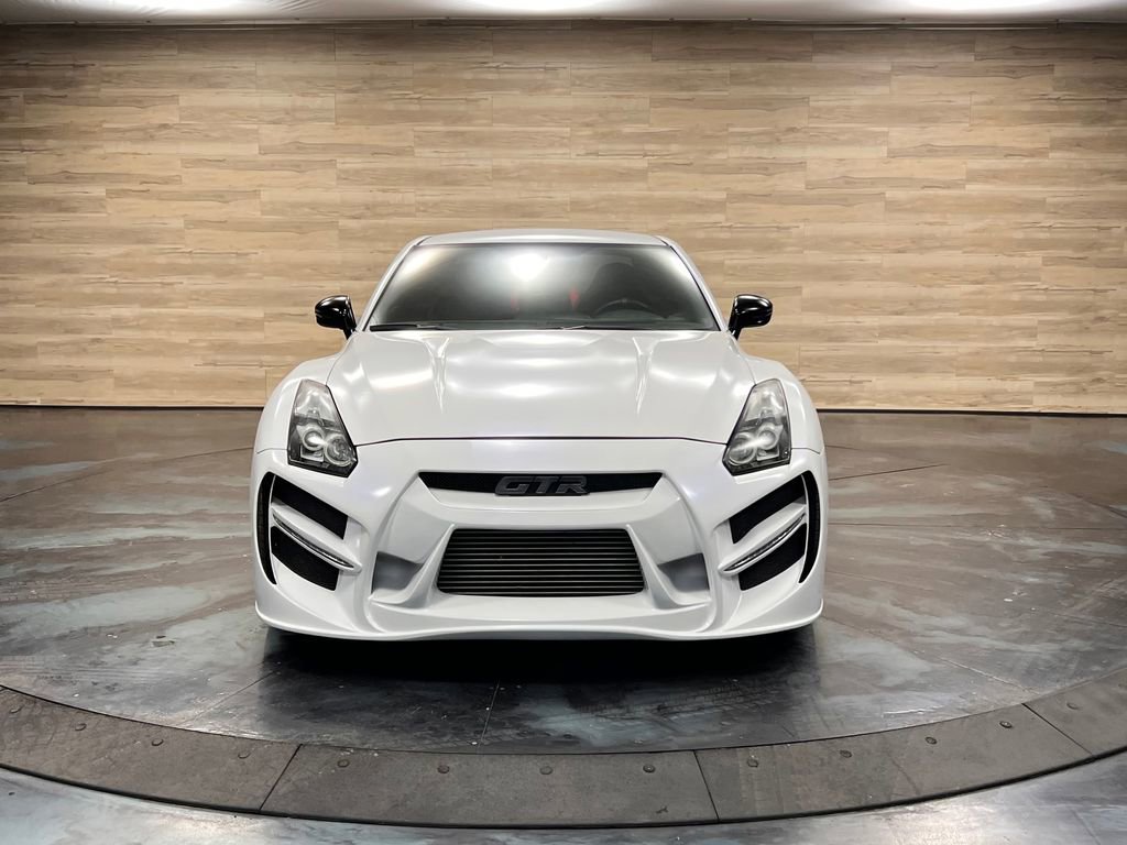 Used 2010 Nissan GT-R Premium AWD/4WD image 14
