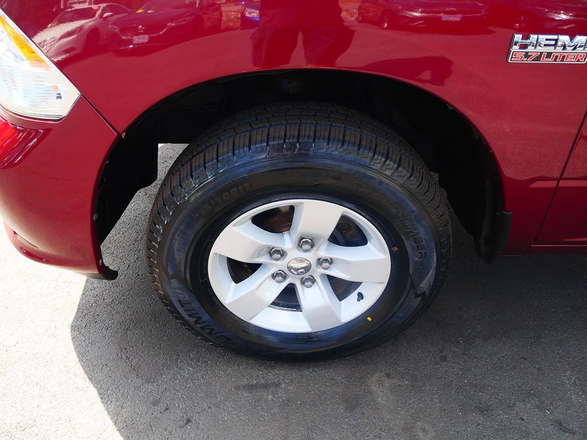 Used 2019 RAM 1500 Express AWD/4WD image 31