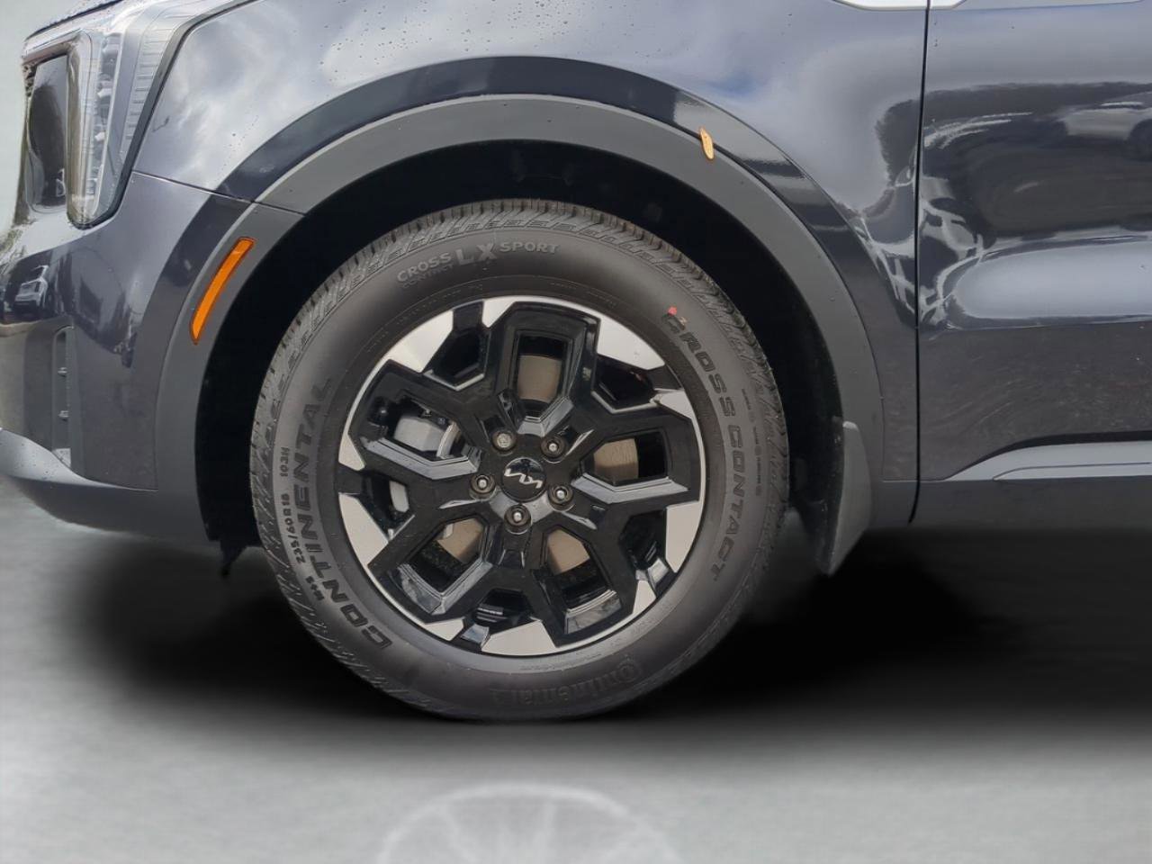 New 2026 Kia Sorento S w/ S Panoramic Sunroof Package image 10