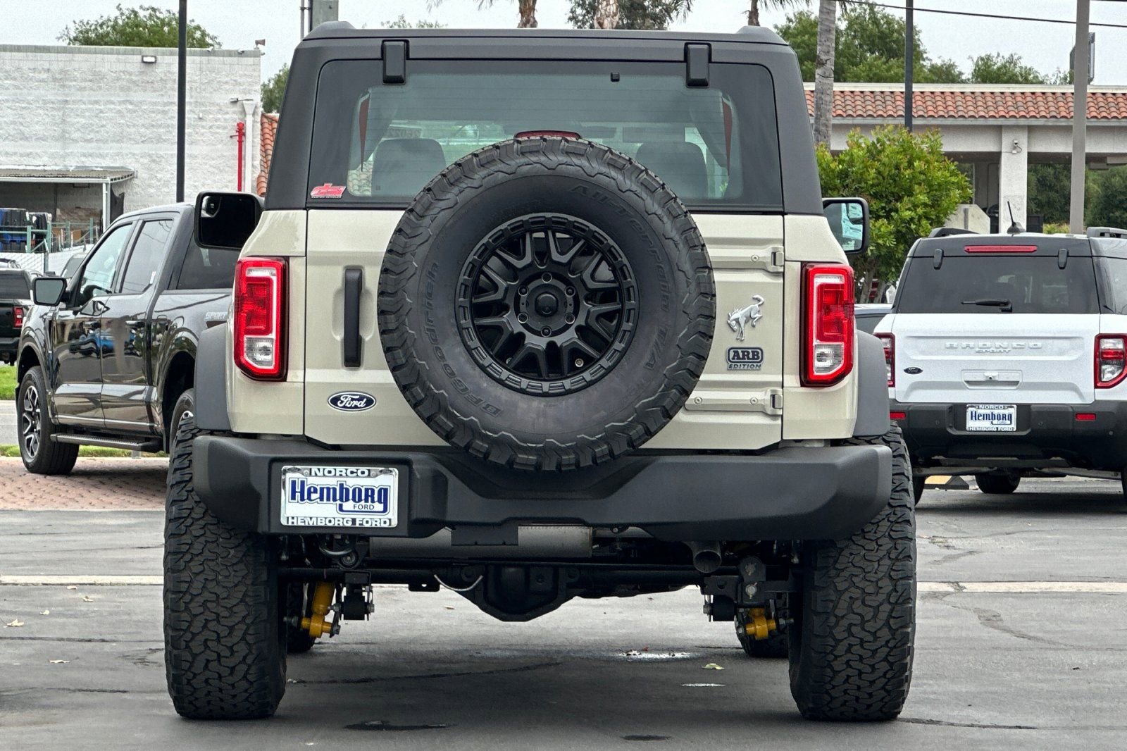 New 2026 Ford Bronco 2-Door image 5