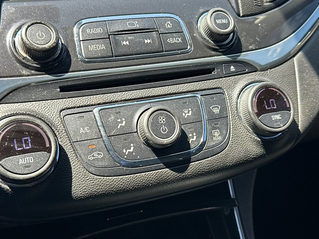 Used 2018 Chevrolet Impala Premier FWD image 20