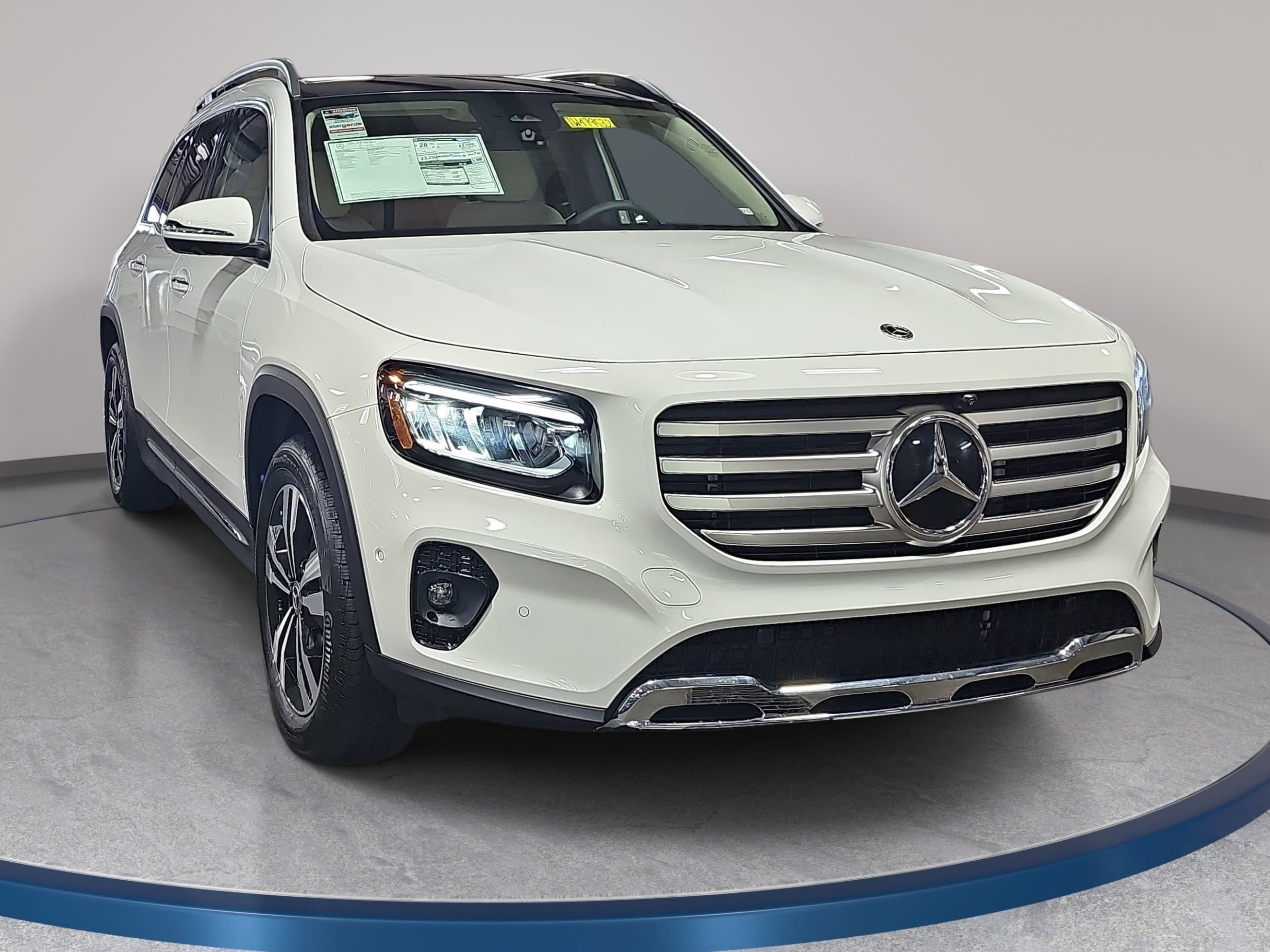 New 2026 Mercedes-Benz GLB 250 image 3