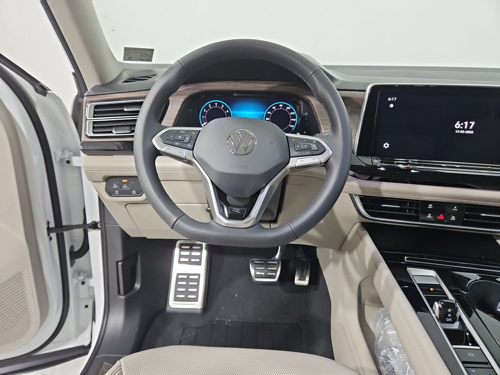New 2026 Volkswagen Atlas SEL Premium R-Line image 13