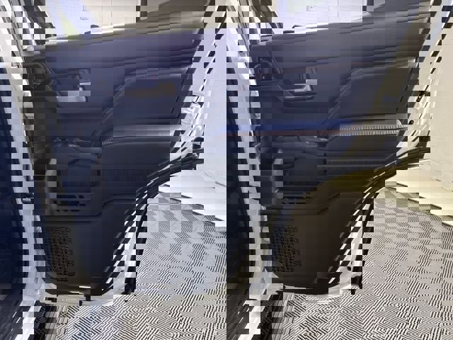 New 2026 Toyota 4Runner Platinum image 17