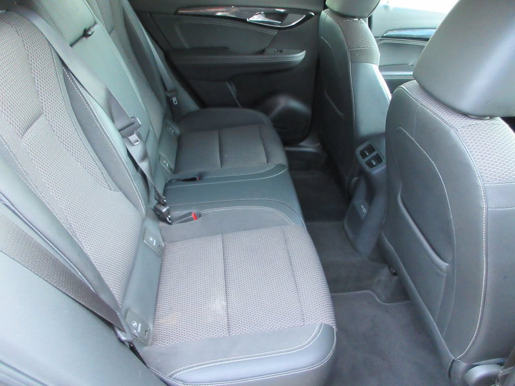 Certified 2022 Buick Envision Preferred w/ Sport Touring Package FWD image 18