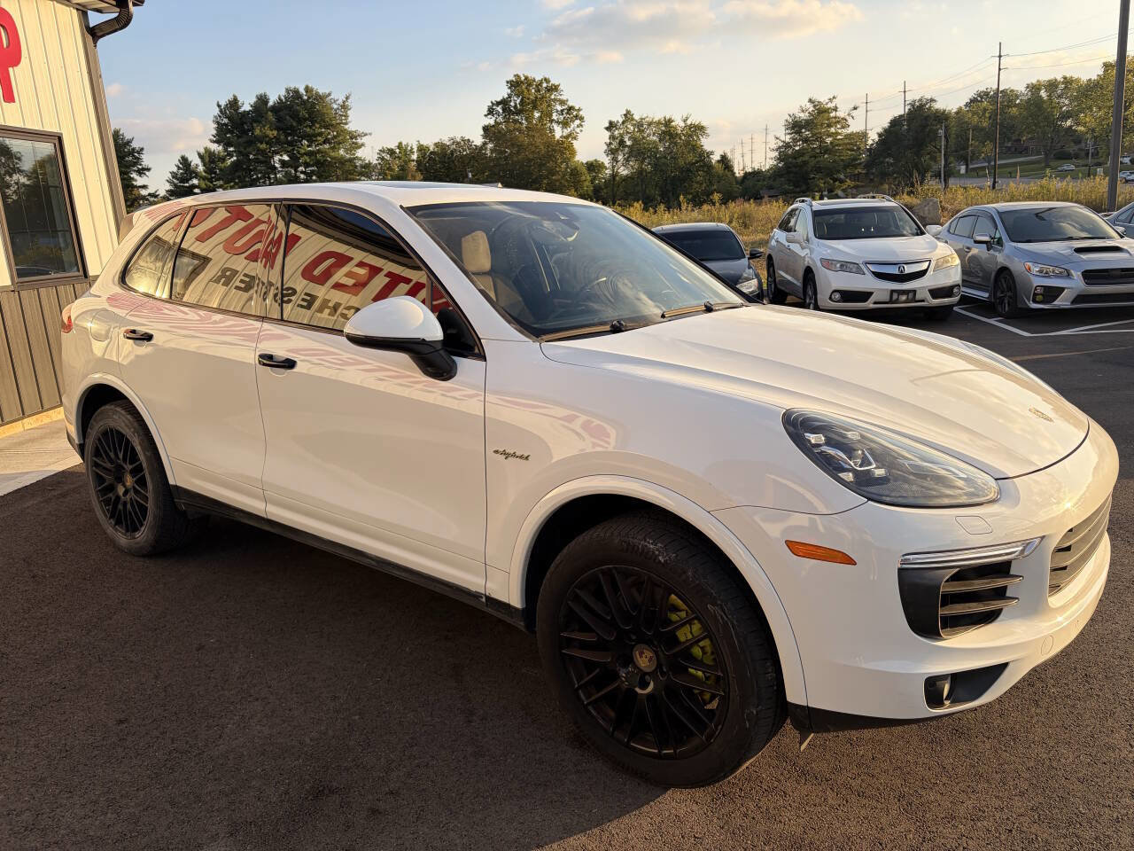 Used 2017 Porsche Cayenne S Platinum image 5