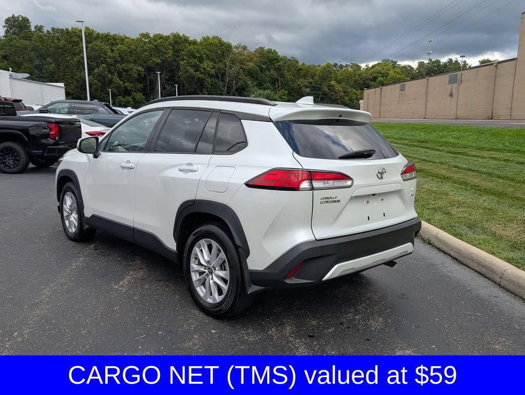 Used 2022 Toyota Corolla Cross LE AWD/4WD image 5