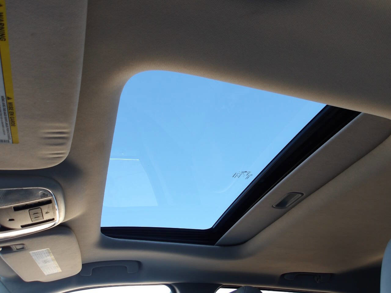 Used 2011 Jeep Grand Cherokee Laredo image 24