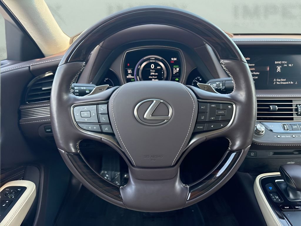 Used 2018 Lexus LS 500h w/ Luxury Package RWD image 15