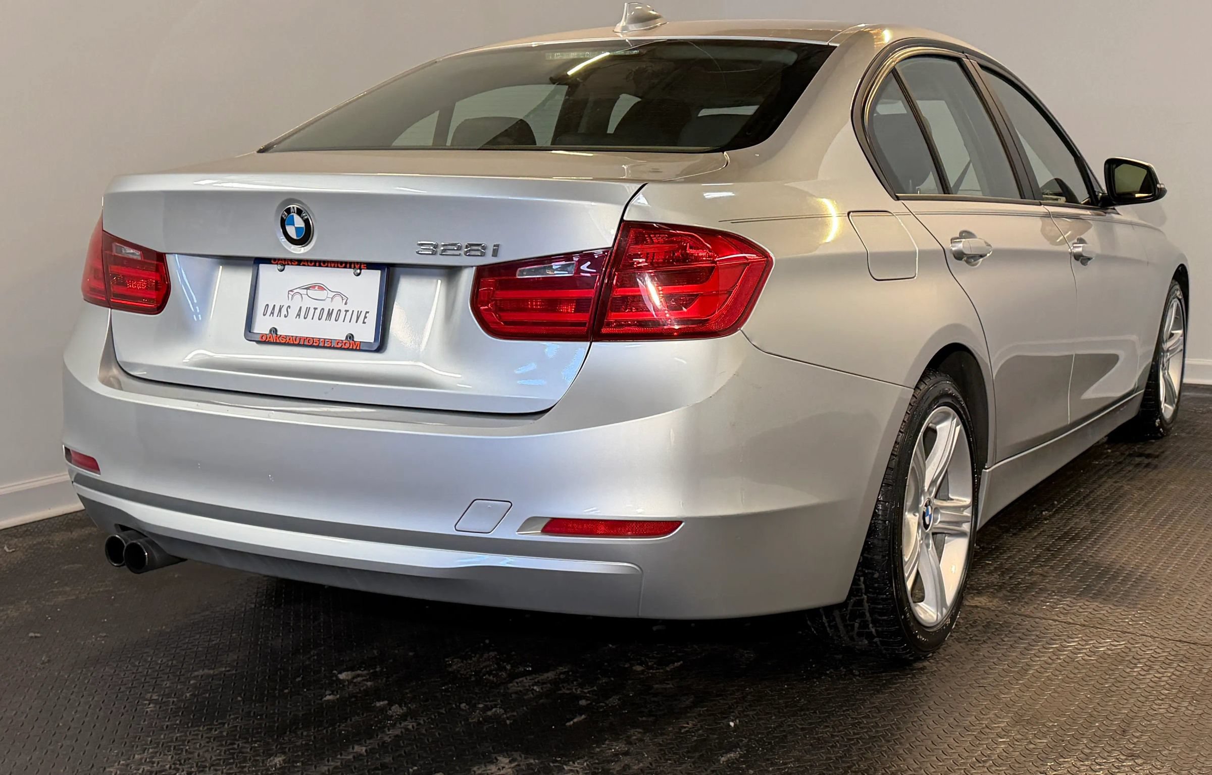 Used 2012 BMW 328i Sedan RWD image 7