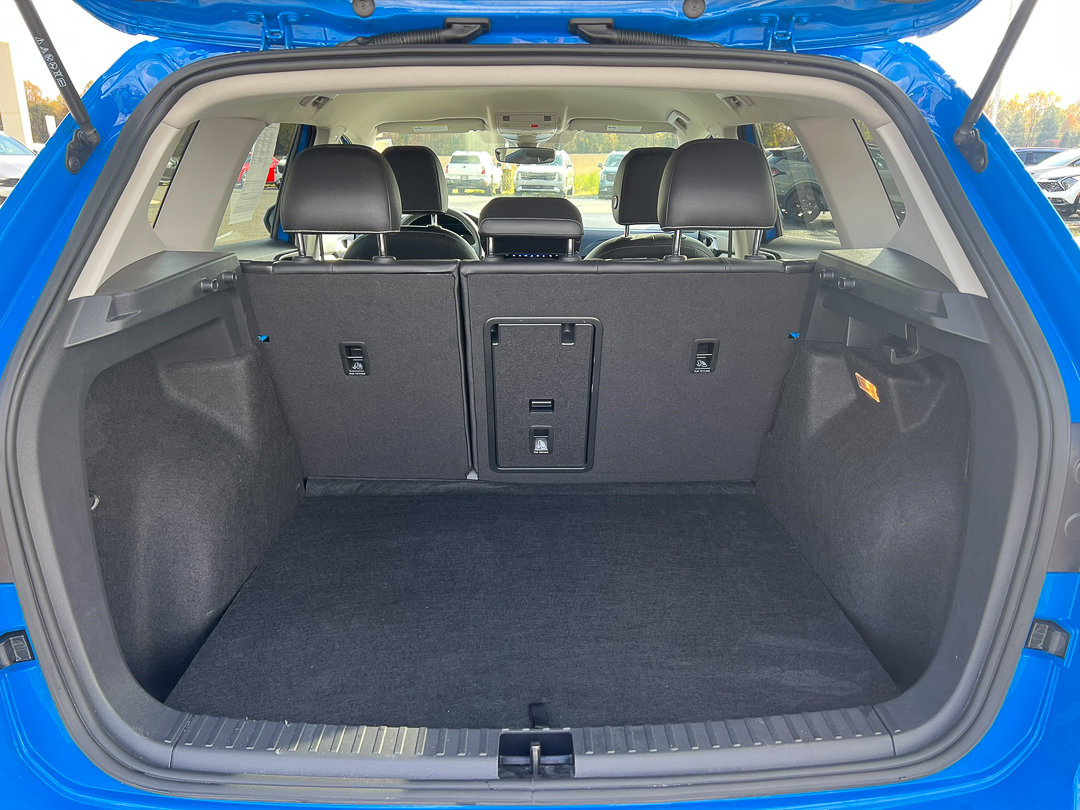 Used 2023 Volkswagen Taos SE image 5