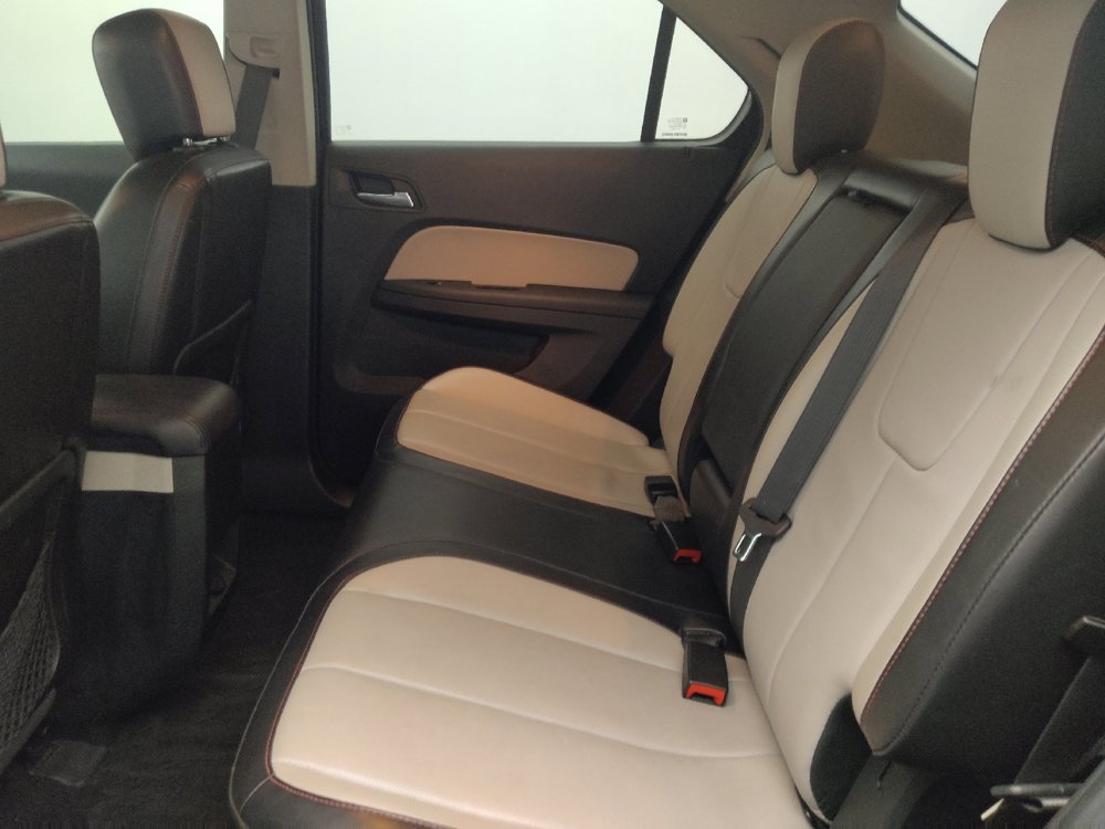 Used 2016 Chevrolet Equinox LTZ w/ Enhanced Convenience Package FWD image 18