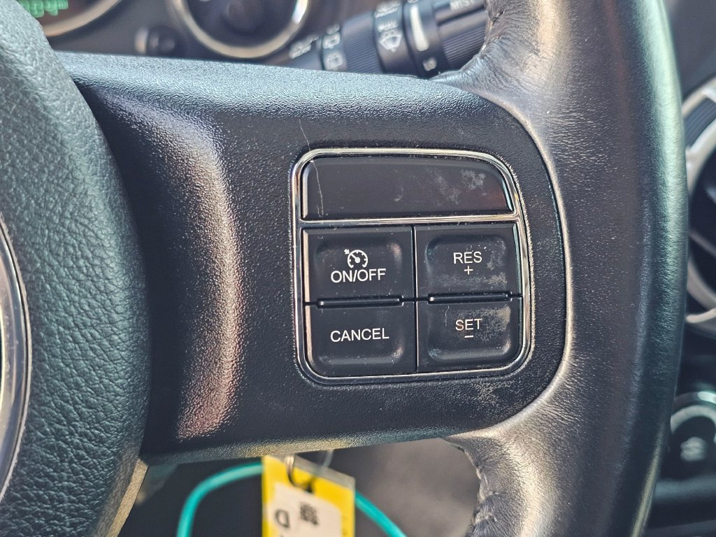 Used 2017 Jeep Wrangler Unlimited Rubicon w/ Connectivity Group AWD/4WD image 25