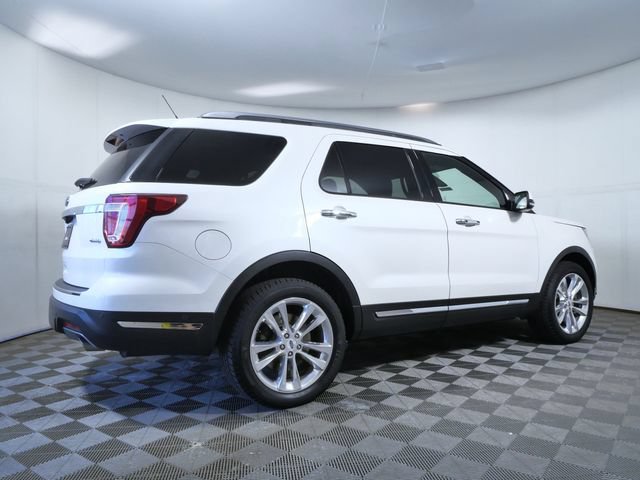 Certified 2018 Ford Explorer Limited w/ Equipment Group 301A AWD/4WD image 8