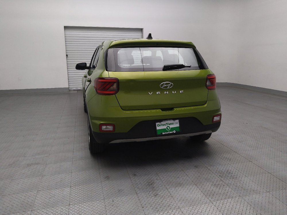 Used 2022 Hyundai Venue SE image 6