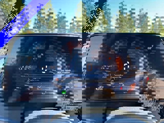 New 2026 Chevrolet Equinox EV LT image 12