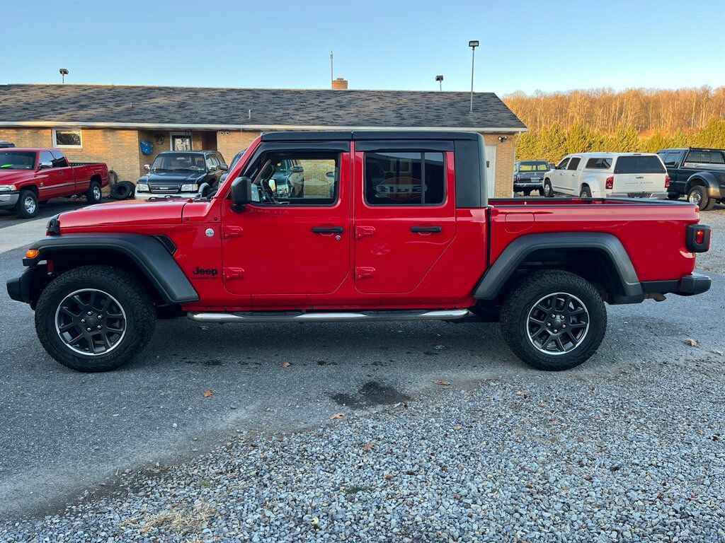 Used 2020 Jeep Gladiator Sport w/ Quick Order Package 24S image 5