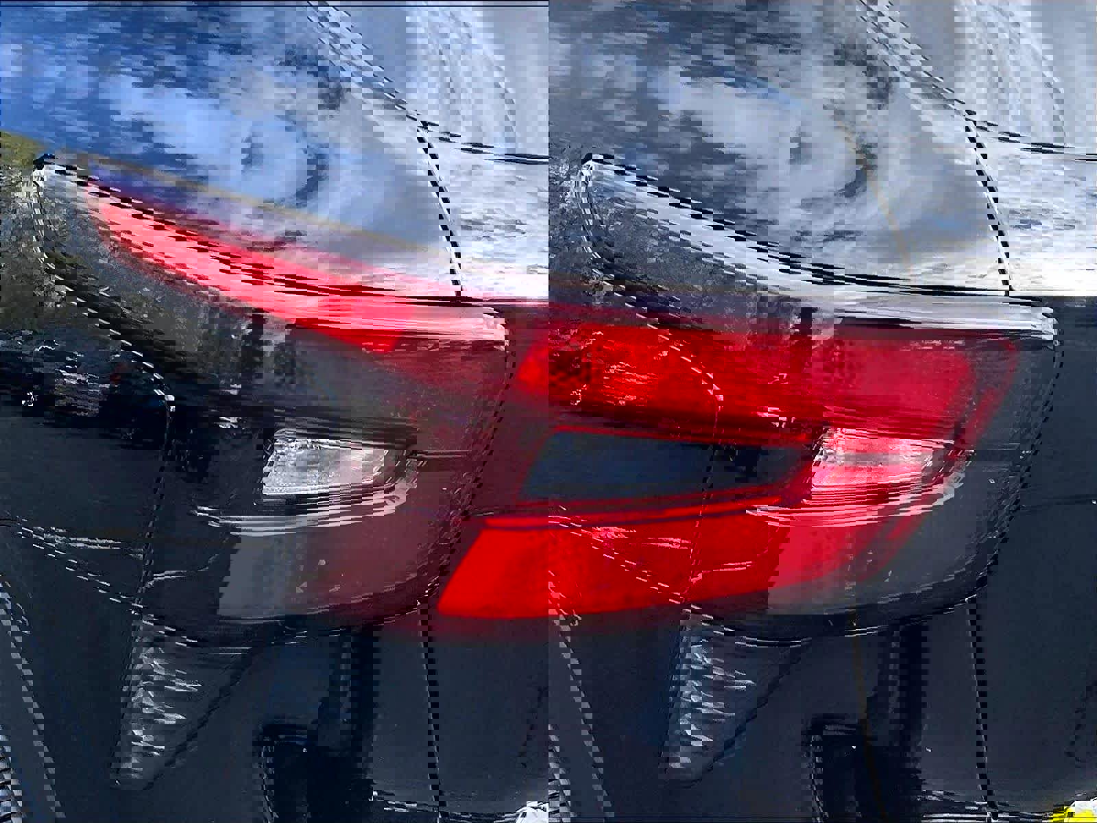 Used 2024 Chevrolet Trax LS FWD image 32