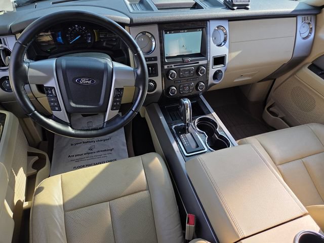 Used 2017 Ford Expedition Limited w/ Equipment Group 301A AWD/4WD image 10