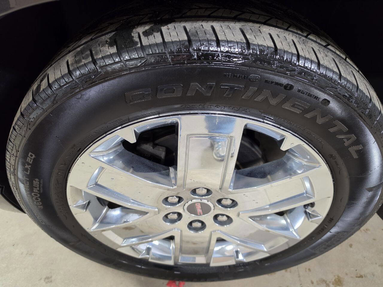 Used 2013 GMC Acadia Denali AWD/4WD image 16