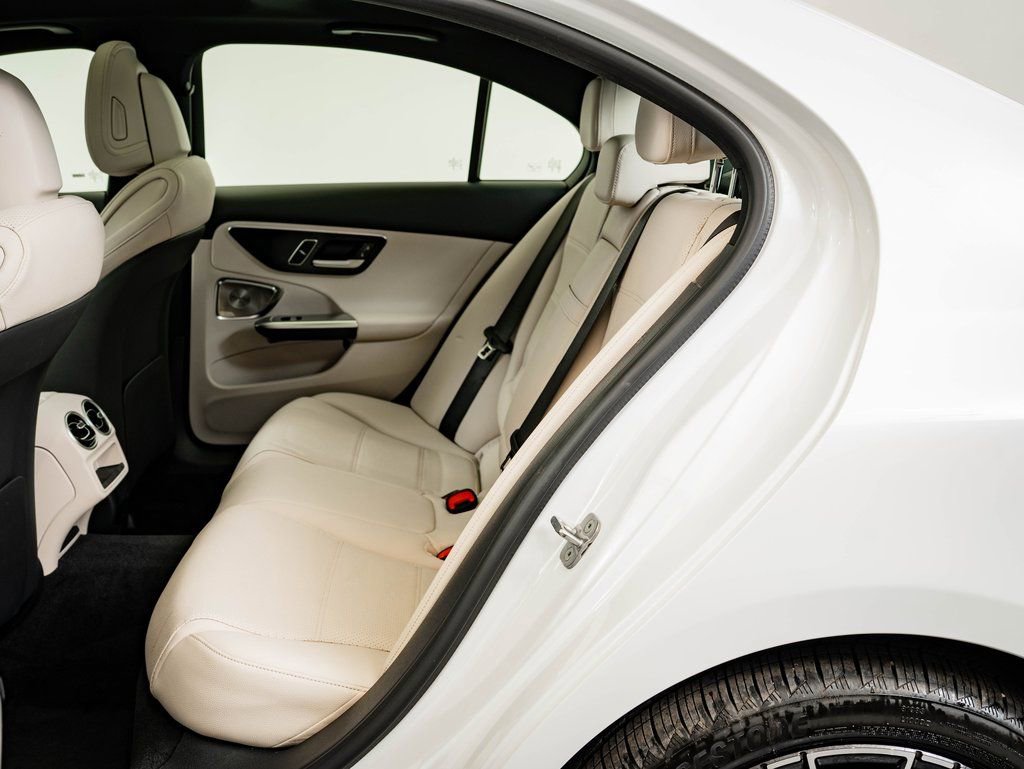 Certified 2024 Mercedes-Benz C 300 4MATIC Sedan image 36