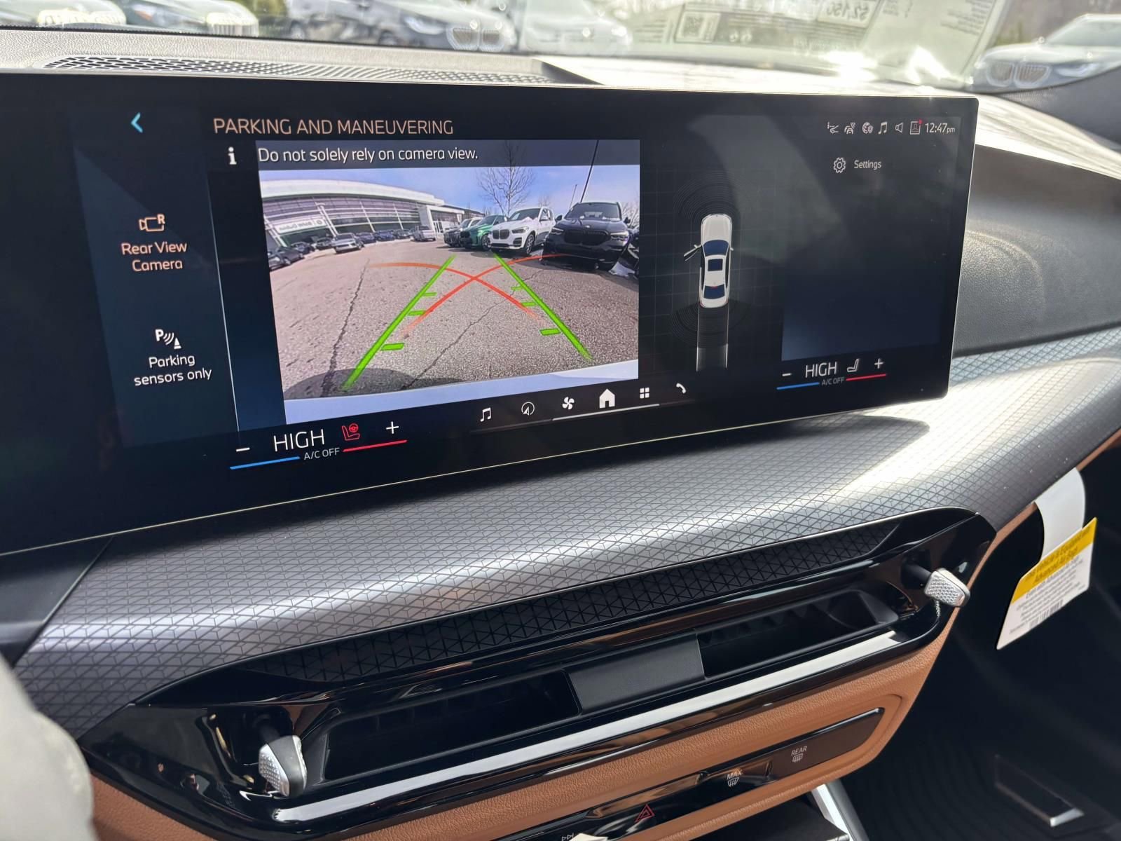 New 2026 BMW 330i xDrive Sedan w/ Premium Package image 21