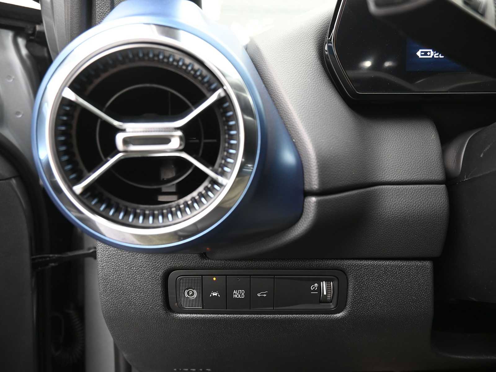 New 2026 Chevrolet Equinox EV LT image 10