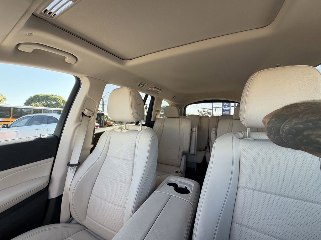 Used 2022 Mercedes-Benz GLS 450 4MATIC image 34