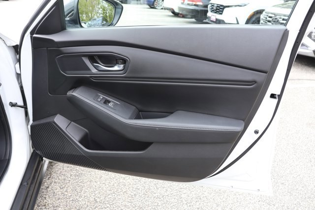 Used 2024 Honda Accord Sport image 28