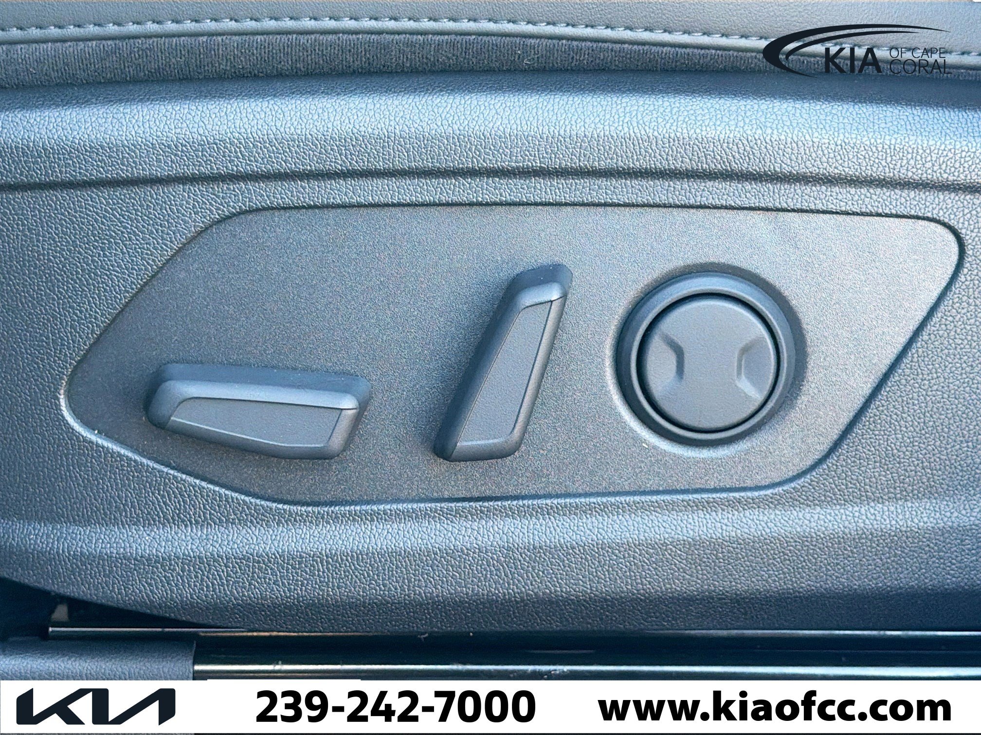 New 2026 Kia Sorento S image 24
