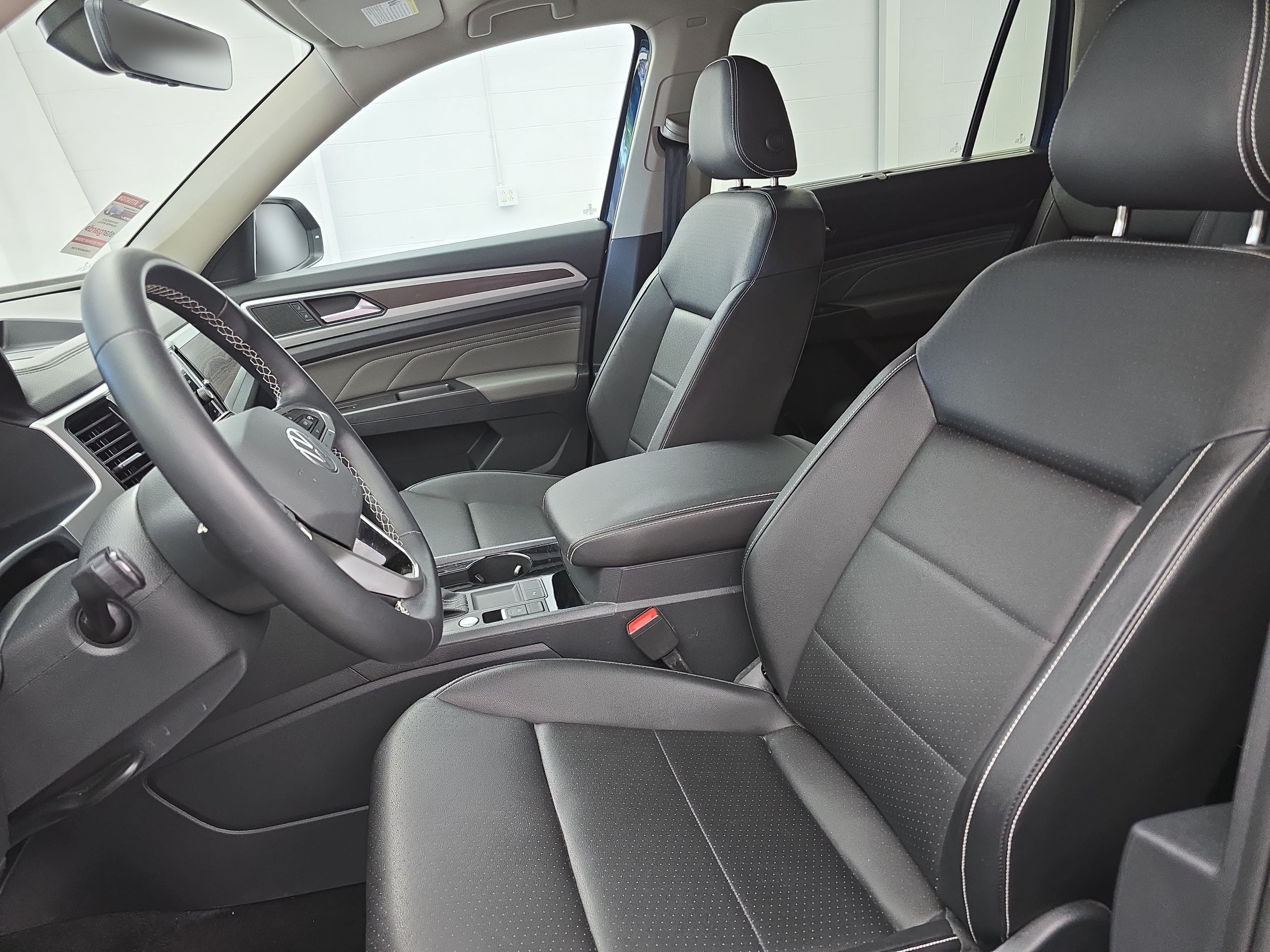 Certified 2023 Volkswagen Atlas SE FWD image 16