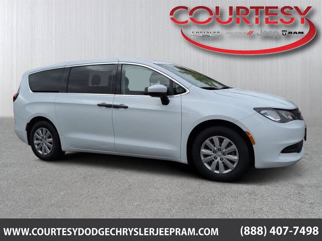 Certified 2021 Chrysler Voyager L