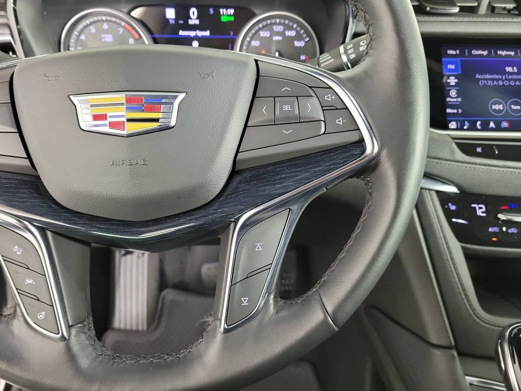 Certified 2024 Cadillac XT5 Premium Luxury w/ Technology Package FWD image 23