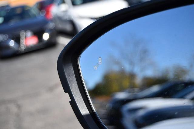 New 2025 Nissan Murano SV image 10