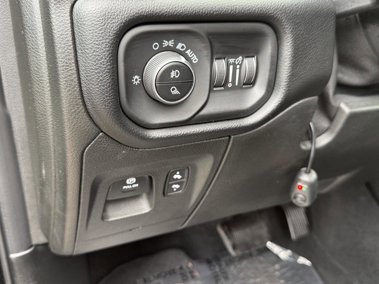 Used 2019 RAM 1500 Sport w/ Advanced Safety Group AWD/4WD image 22
