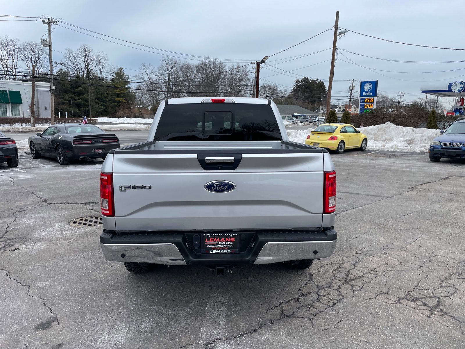 Used 2017 Ford F150 XLT w/ Equipment Group 302A Luxury image 4