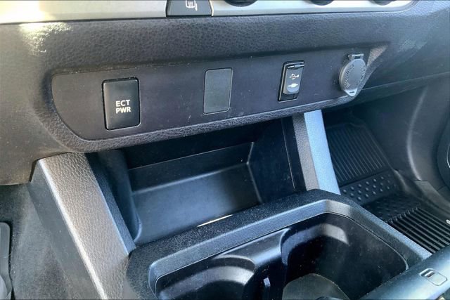 Used 2018 Toyota Tacoma SR w/ SR Convenience Package RWD image 32
