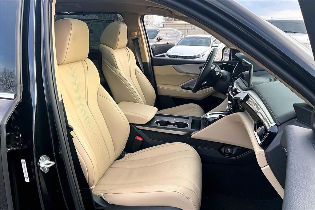 Used 2025 Acura MDX w/ Technology Package image 10